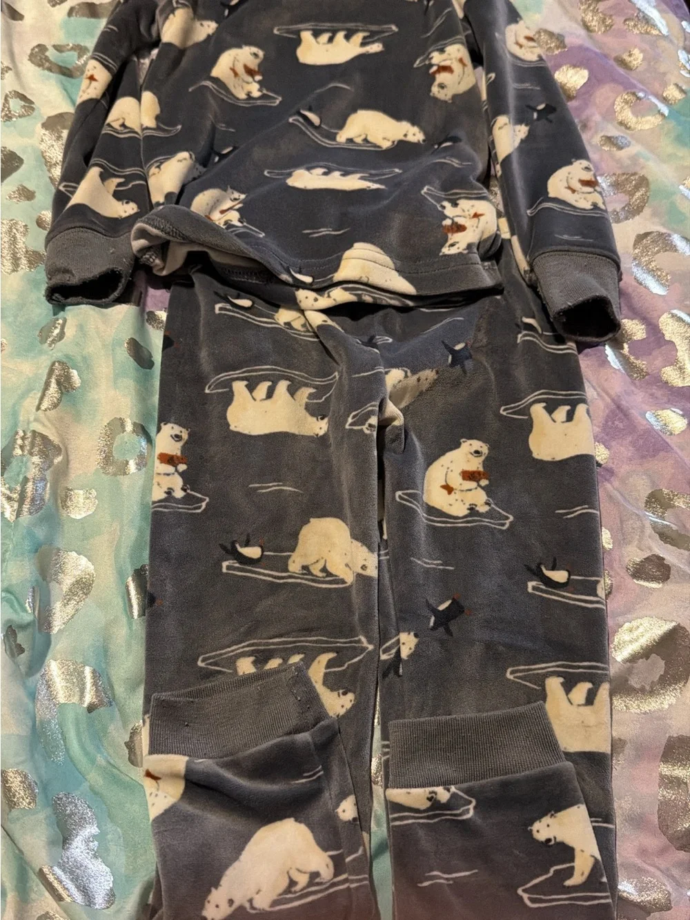 Cozy Polar Bear Fleece Pajama Set - Navy Gray with White Bears